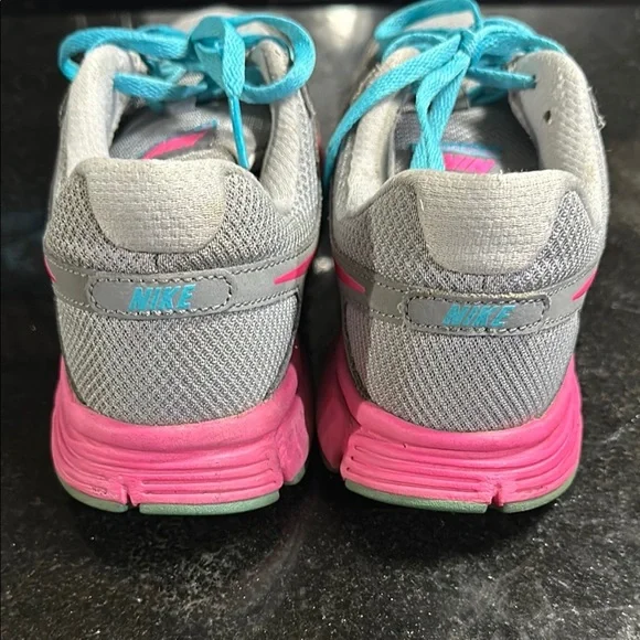 Nike Revolution 2 Women's Size US 8.5 Gray and Pink Sneakers Blue Laces - Picture 4 of 7